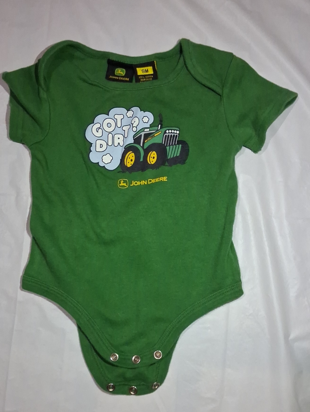 🚜 ADORABLE JOHN DEERE "GOT DIRT?" ONESIE 🚜